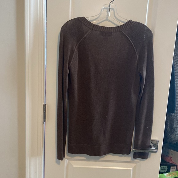 Sweater - Picture 4 of 5